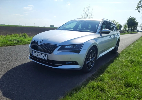 Skoda Superb cena 50900 przebieg: 299500, rok produkcji 2016 z Korfantów małe 154